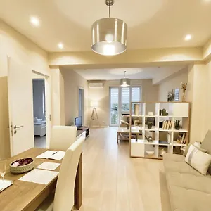 Hideout In Style Apartman