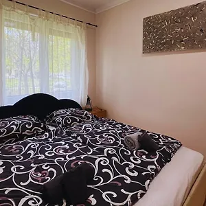 Family Friendly Apartman