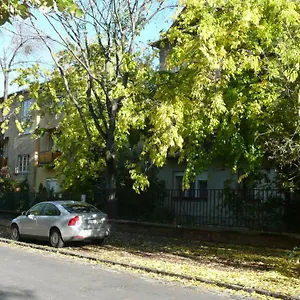 Laky9 Apartman Apartman